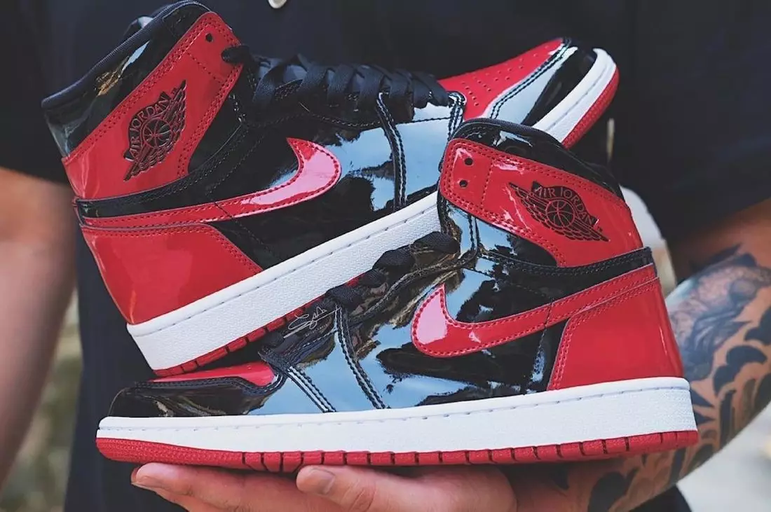 Air Jordan 1 Paitinn Ardphóraithe 555088-063 Dáta Eisiúna