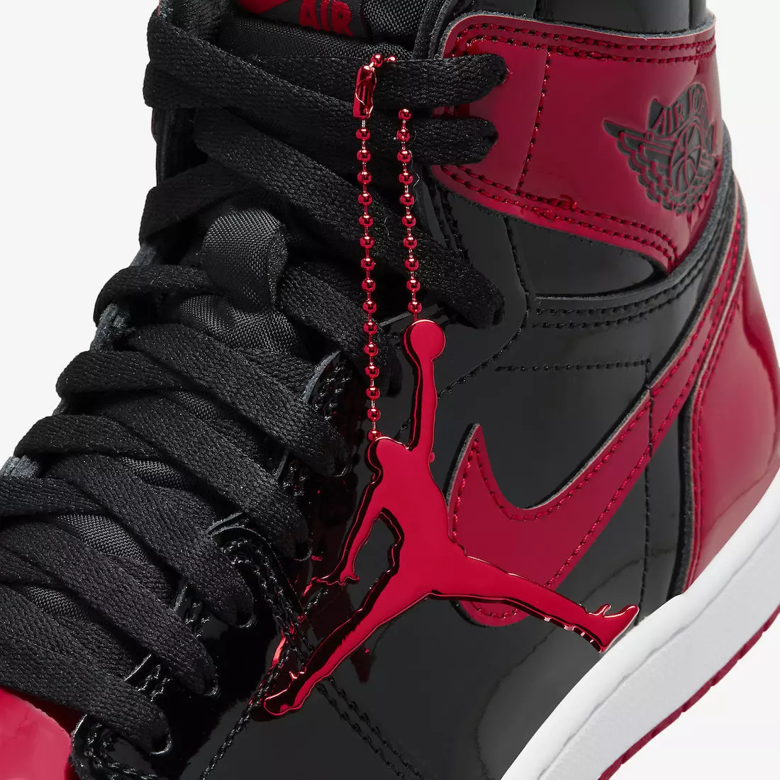 Air Jordan 1 Bred Patent ReImagined 555088-063 Verëffentlechungsdatum