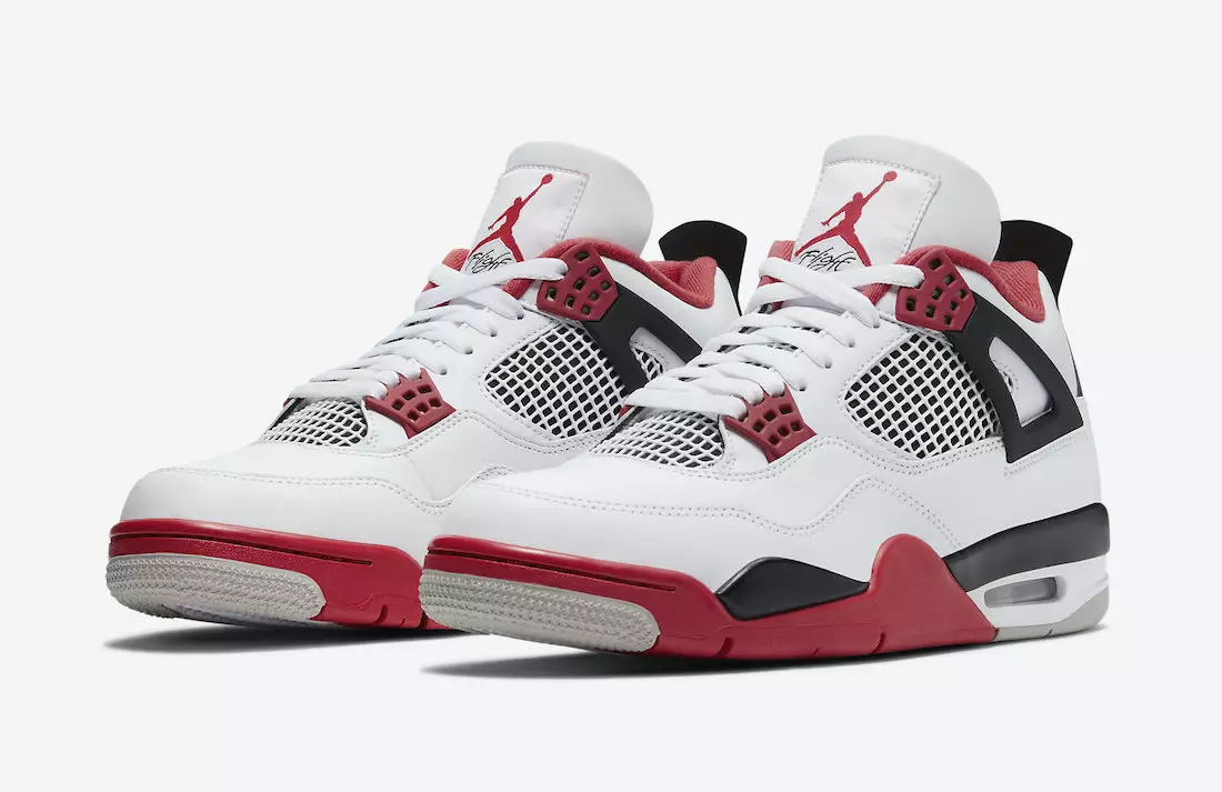 Fotos oficiais do Air Jordan 4 OG “Fire Red”