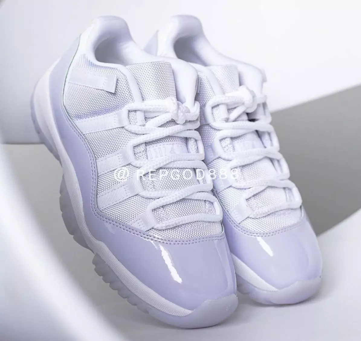 Womens Air Jordan 11 Low Pure Violet AH7860-101 תאריך שחרור