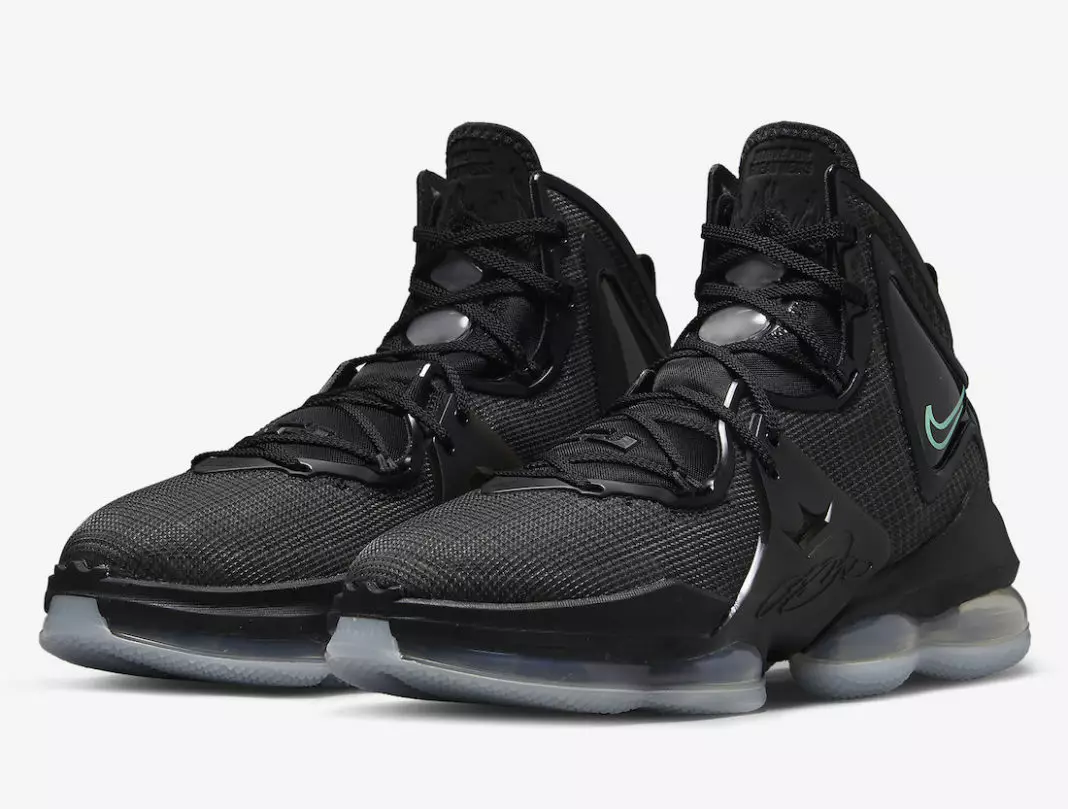 Nike LeBron 19 DC9340-003 Fecha de lanzamiento