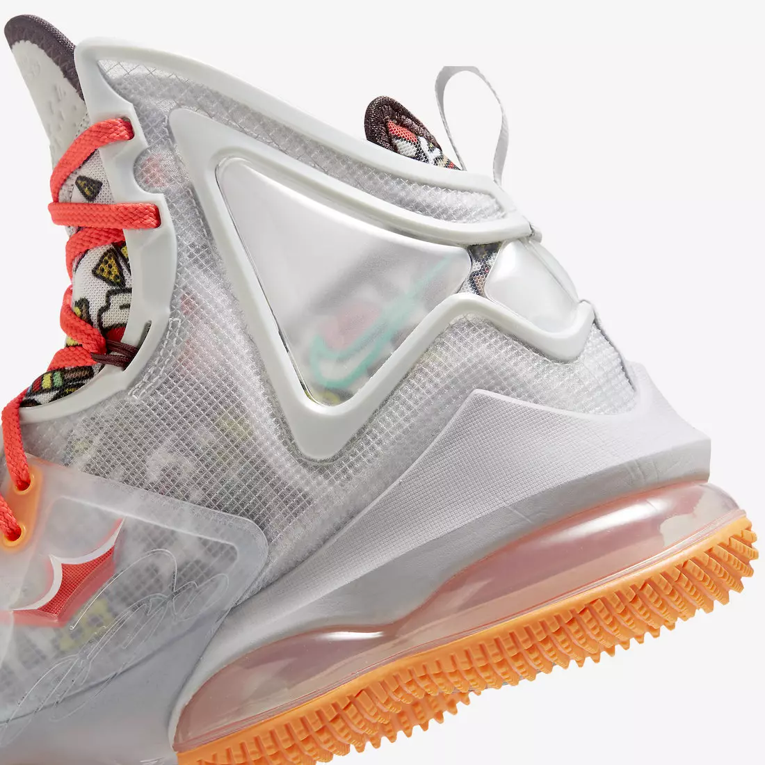 Nike LeBron 19 Fast Food DC9341-001 izlaišanas datums