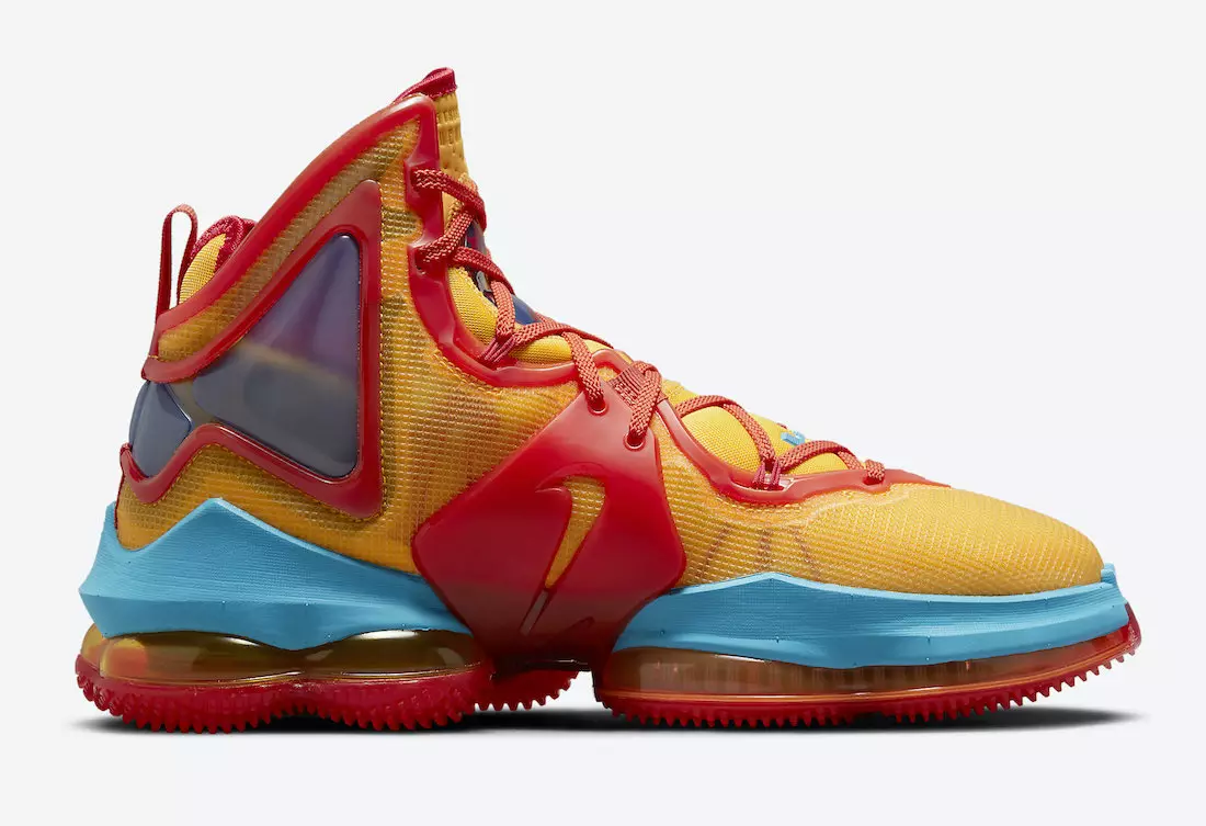 Датум на објавување Nike LeBron 19 Tune Squad DC9338-800