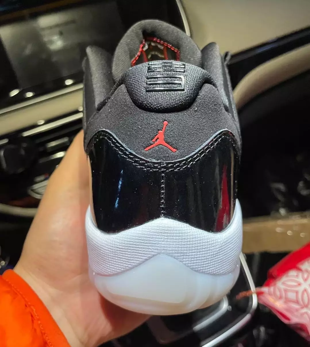 Air Jordan 11 Low 72-10 AV2187-001 Releasedatum