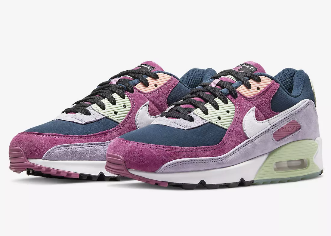 Oficiální fotografie Nike Air Max 90 NRG „Light Bordeaux“