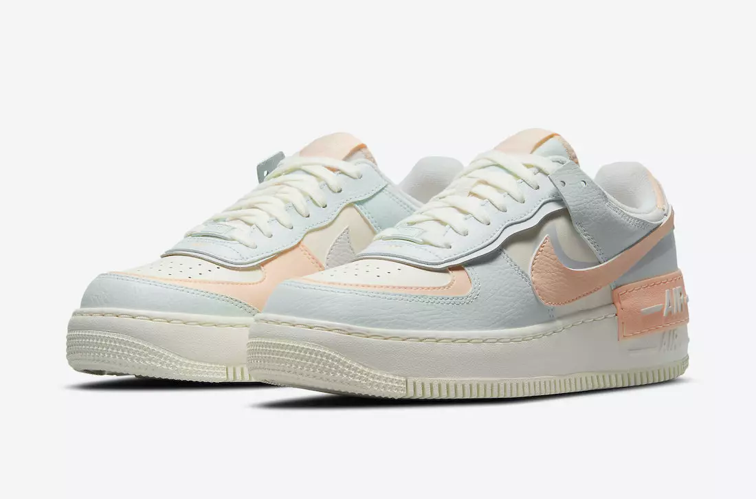 Nike Air Force 1 Kivuli Kinaonekana kwa Barely Green na Crimson Tint