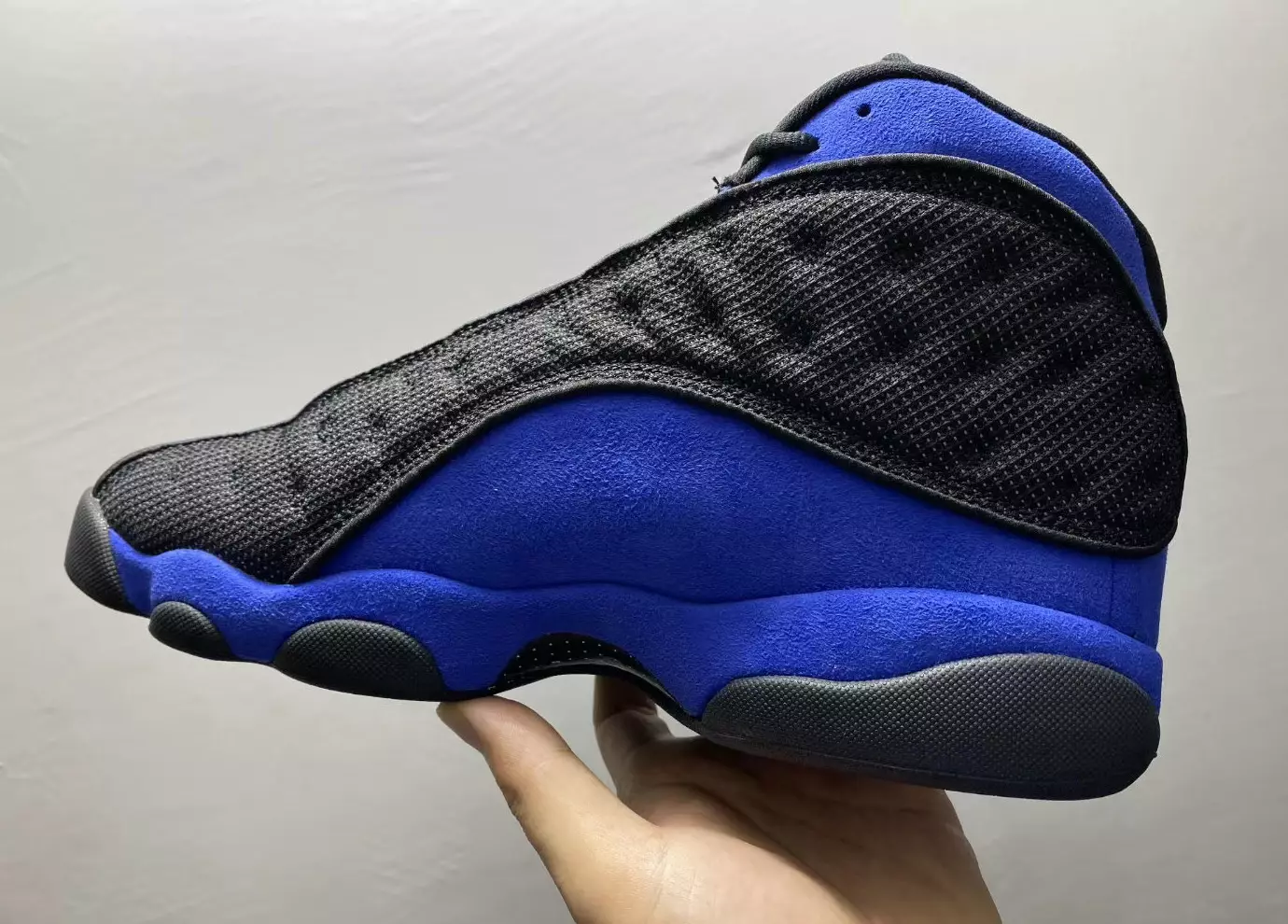 Air Jordan 13 Black Hyper Royal 414571-040 Väljalaskekuupäev Hind