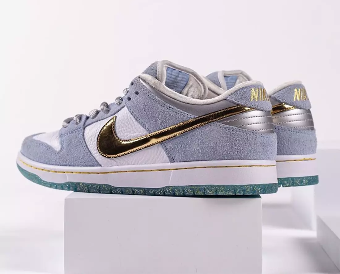 Sean Cliver Nike SB Dunk Low DC9936-100 מעלדונג טאָג פּרייסינג