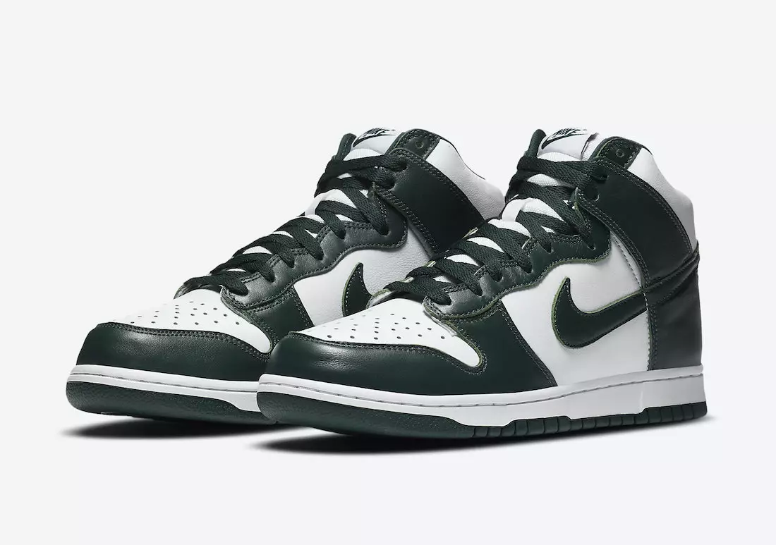 Deimhníonn Nike Dunk Ard