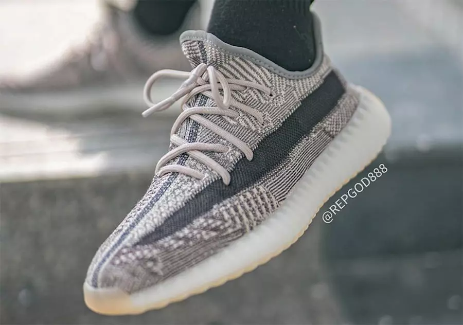 Adidas Yeezy Boost 350 V2 Zyon FZ1267 On-Feet Megjelenési dátum