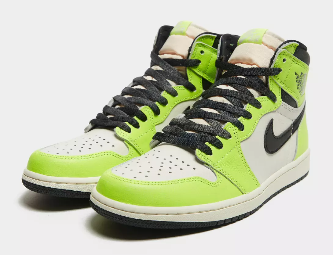 Air Jordan 1 High OG Visionaire Volt 555088-702 Datum izdaje