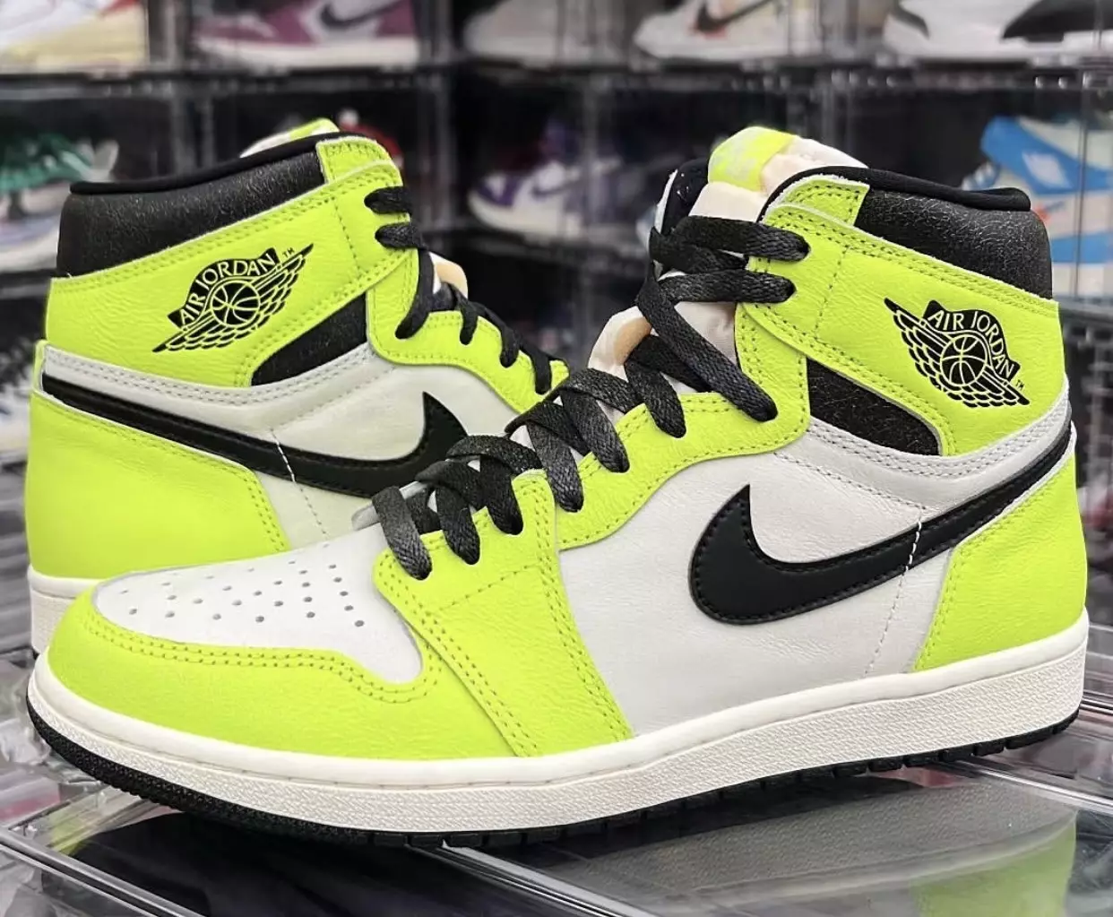 Air Jordan 1 Volt 555088-702 Թողարկման ամսաթիվ