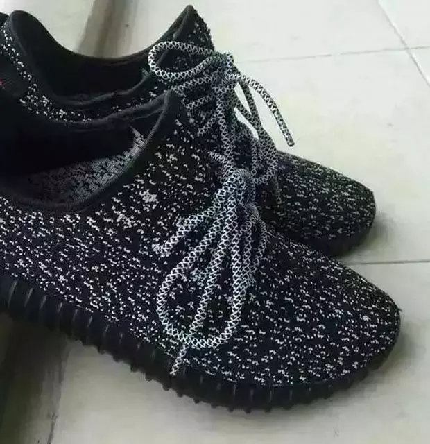 adidas Yeezy 350 Boost Negre Blanc Baix