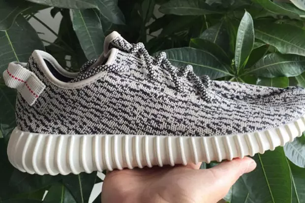 adidas Yeezy 350 부스트 로우