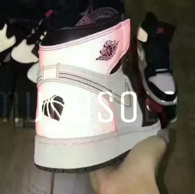 Air Jordan 1 Valentino diena 881426-009 Juoda Rožinė