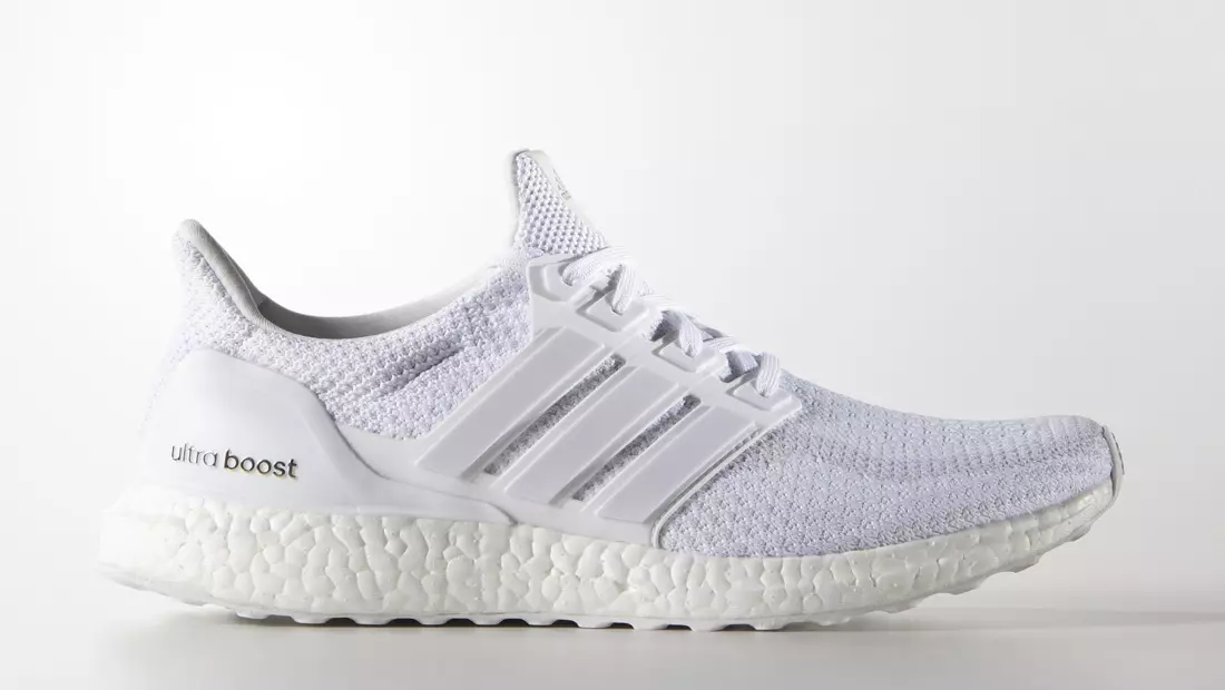 10 נעלי הסניקרס המובילות לשנת 2016 של adidas Ultra Boost Triple White