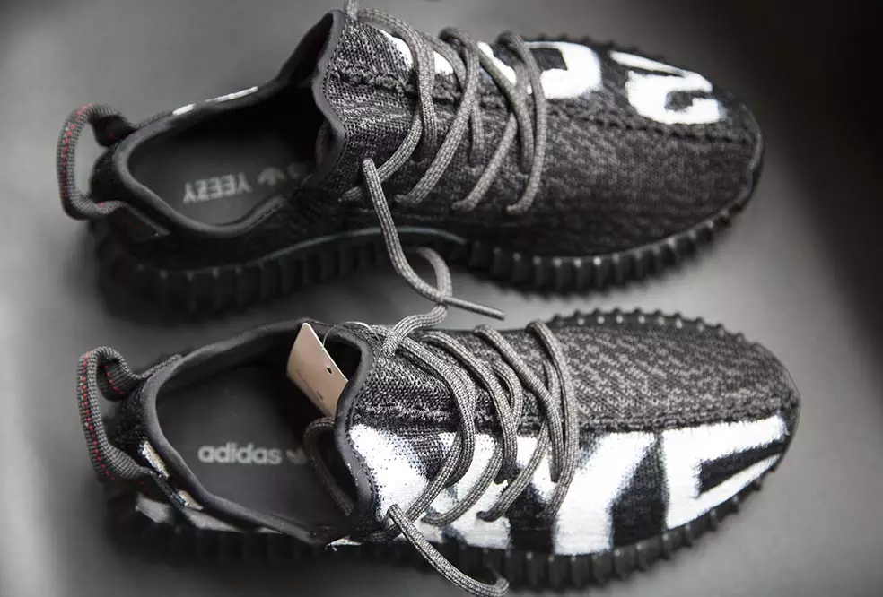 adidas Yeezy 350 באָאָסט קאַניע 2020 קאַסטאַם