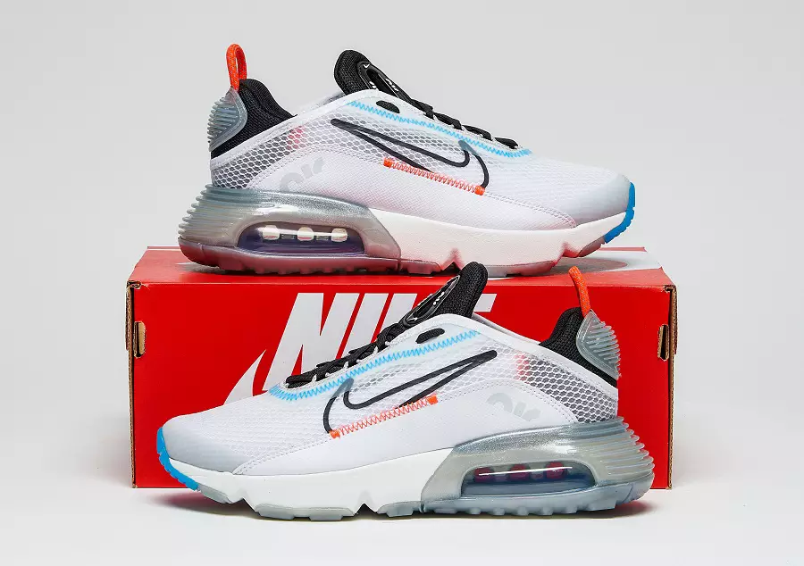 فوت لوكر تحتفل بيوم Air Max مع حذاء Nike Air Max 2090 الجديد 15100_1