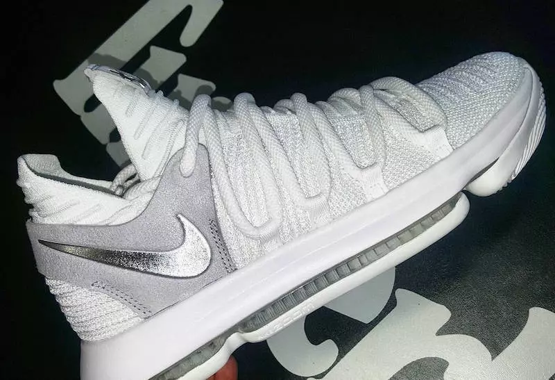 Kevin Durant'in Nike KD 10'una Birkaç Yeni Bakış