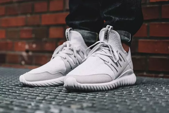 أديداس Tubular Radial Primeknit أبيض عتيق