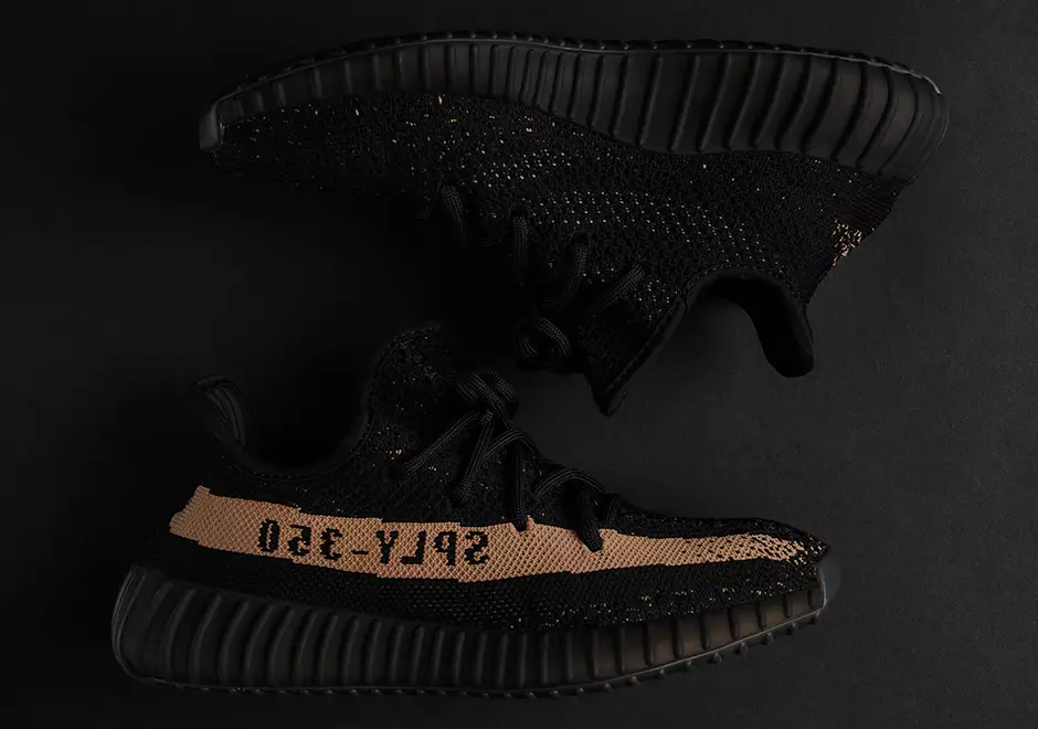 Hvar á að kaupa adidas Yeezy 350 Boost V2 Black Copper Red Green