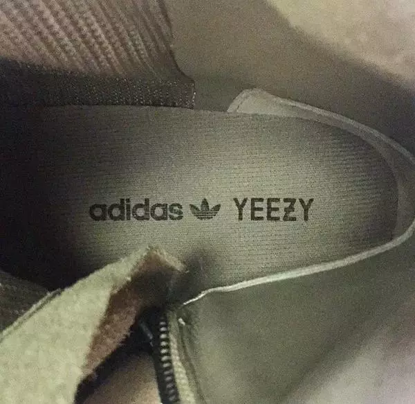 آدیداس Yeezy