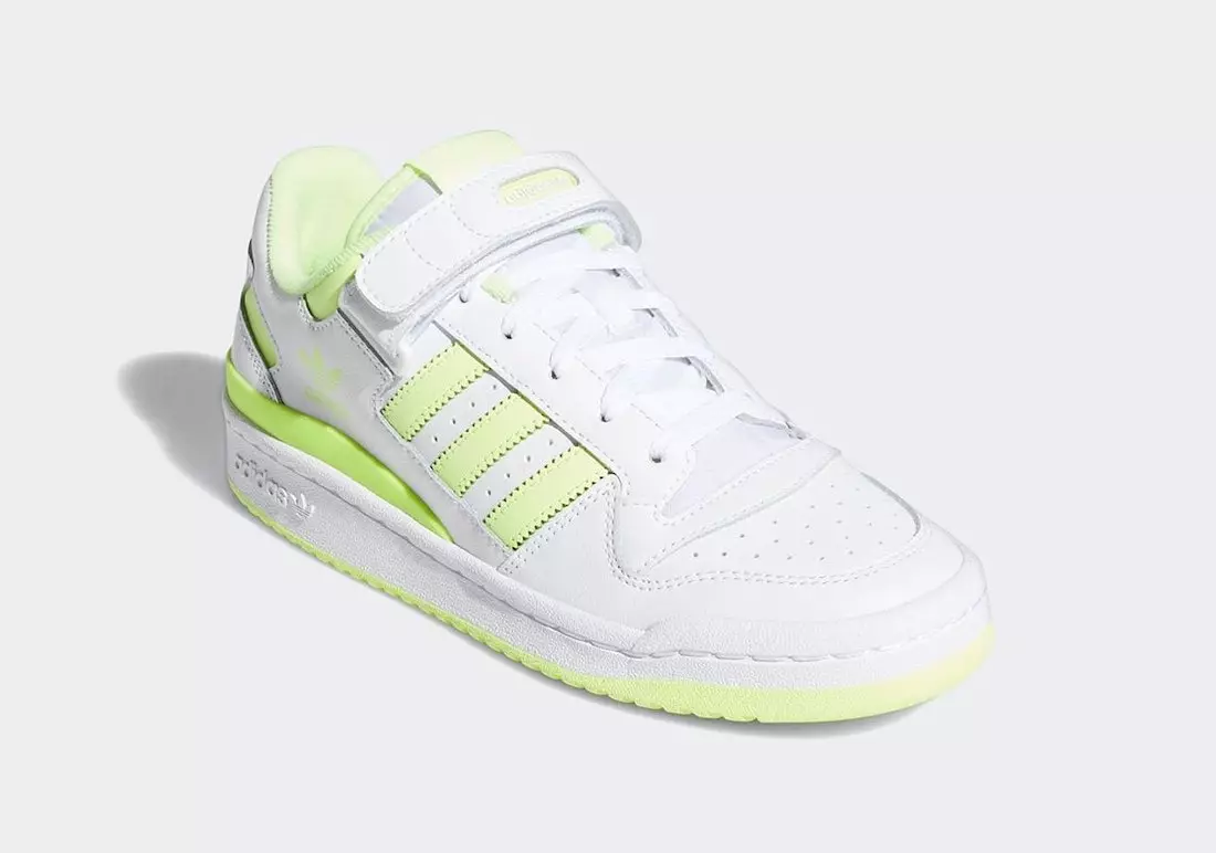 adidas Forum Low Hi-Res Giel FY5121 Release Datum