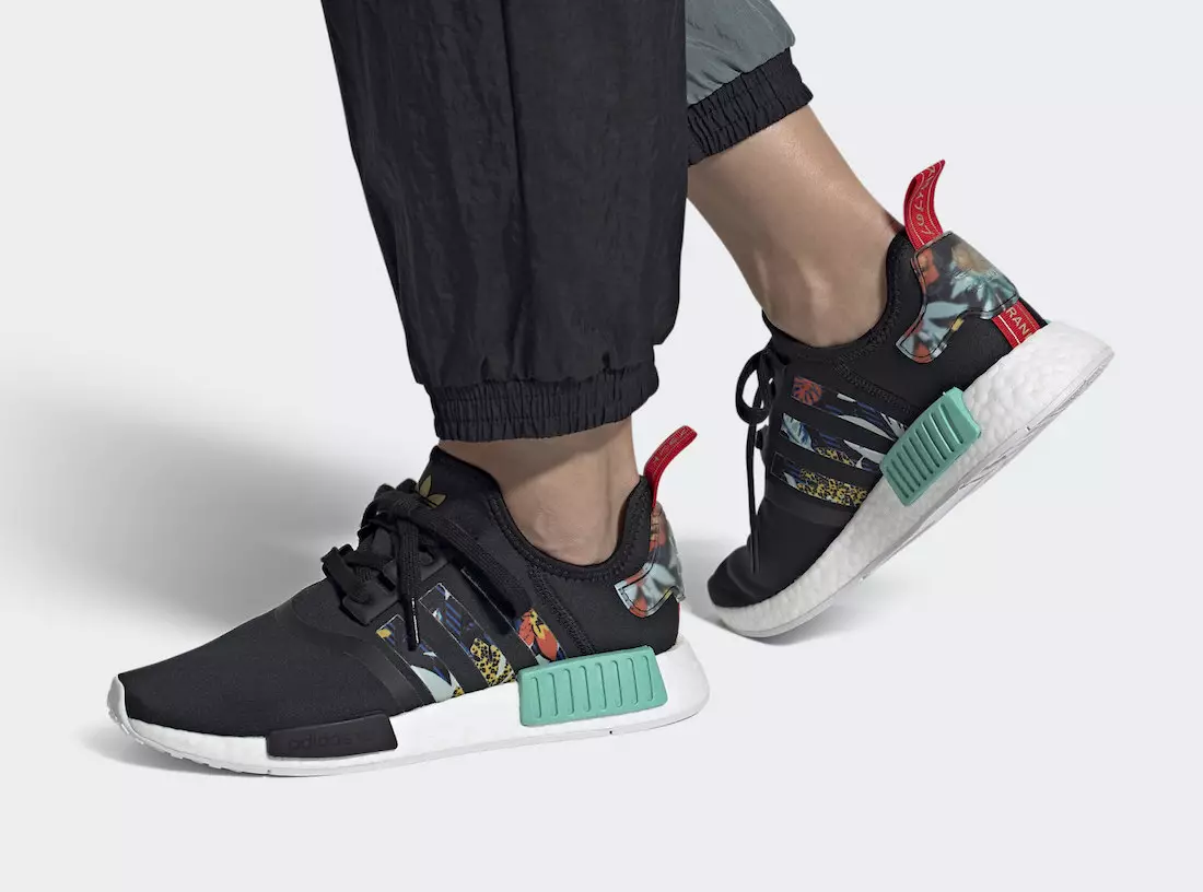 HER Studio London x adidas NMD R1 Dengan Motif Bunga