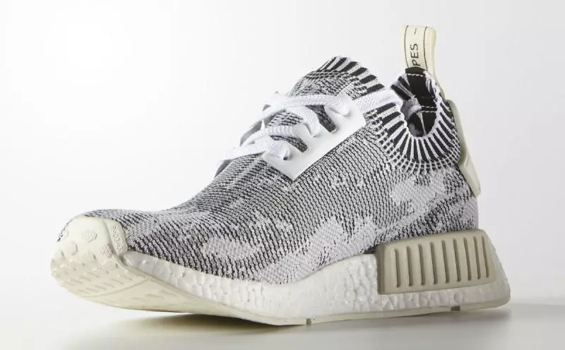 Белы чорны камуфляж adidas NMD