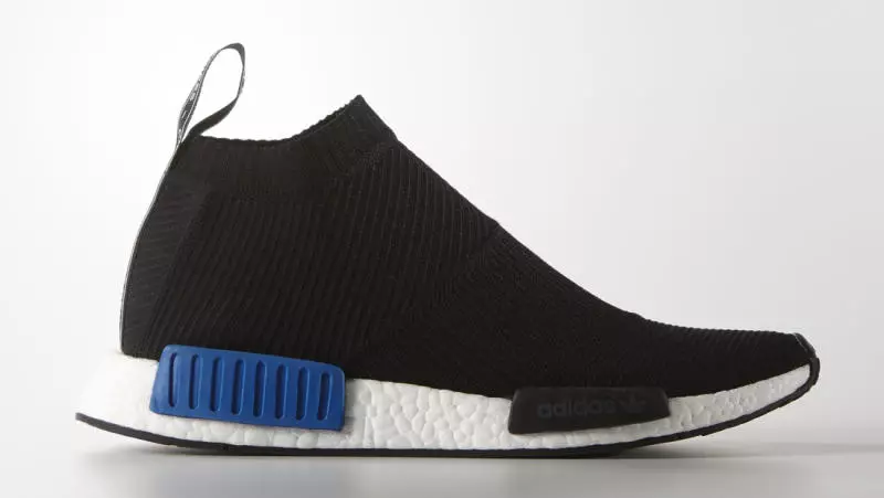 アディダス NMD チャッカ ブースト