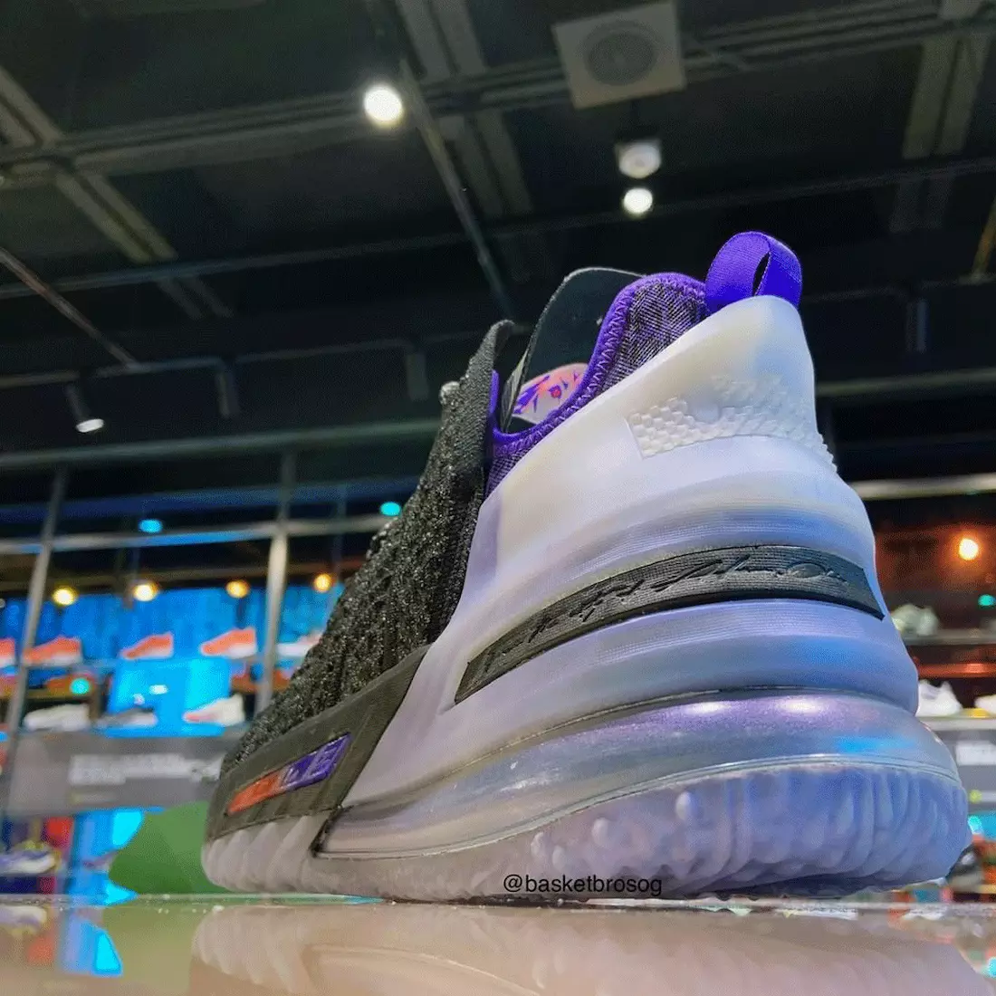 Килиан Мбаппе Nike LeBron 18 санаи барориши