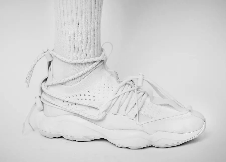 Pyer Moss ဖြန့်ချိသည့်ရက်စွဲဖြင့် Reebok DMX Fusion စမ်းသပ်မှု