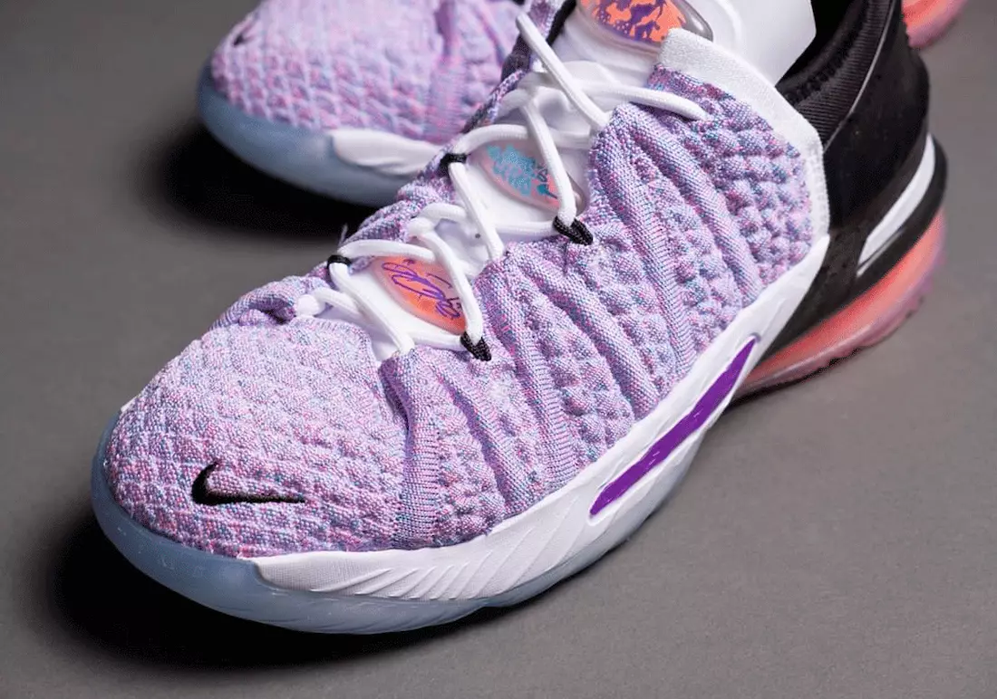 Nike LeBron 18 GS CW2760-900 Tanggal Rilis