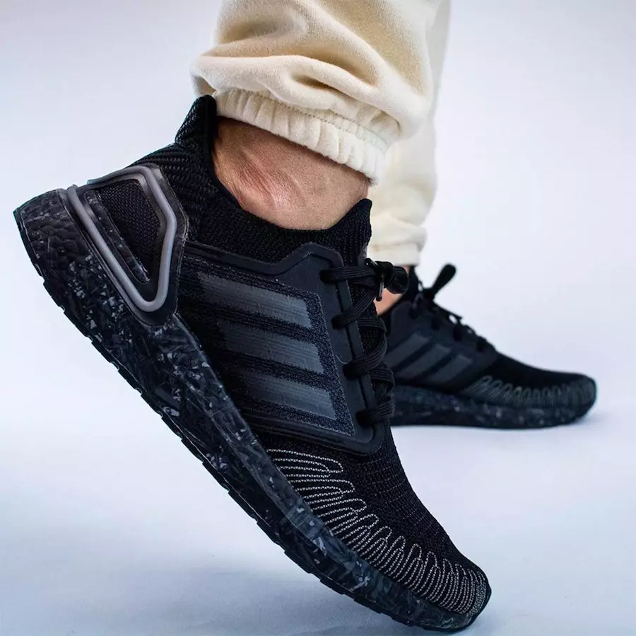 Džeimsa Bonda 007 adidas Ultra Boost 2020 izlaišanas datums uz kājām