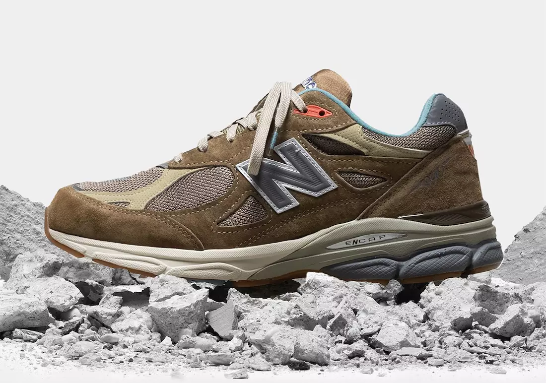 Bodegas New Balance 990v3 slipper ut igjen