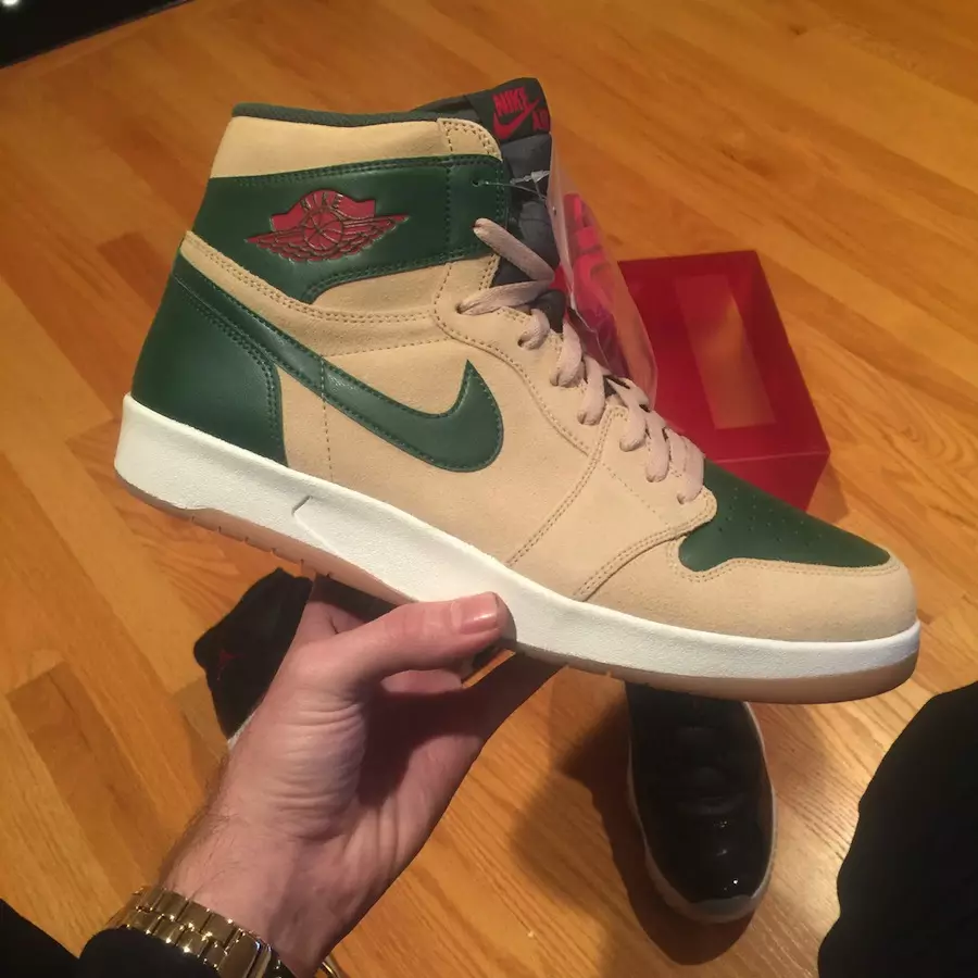 Air Jordan 1.5 Gorge Green Sand Dune