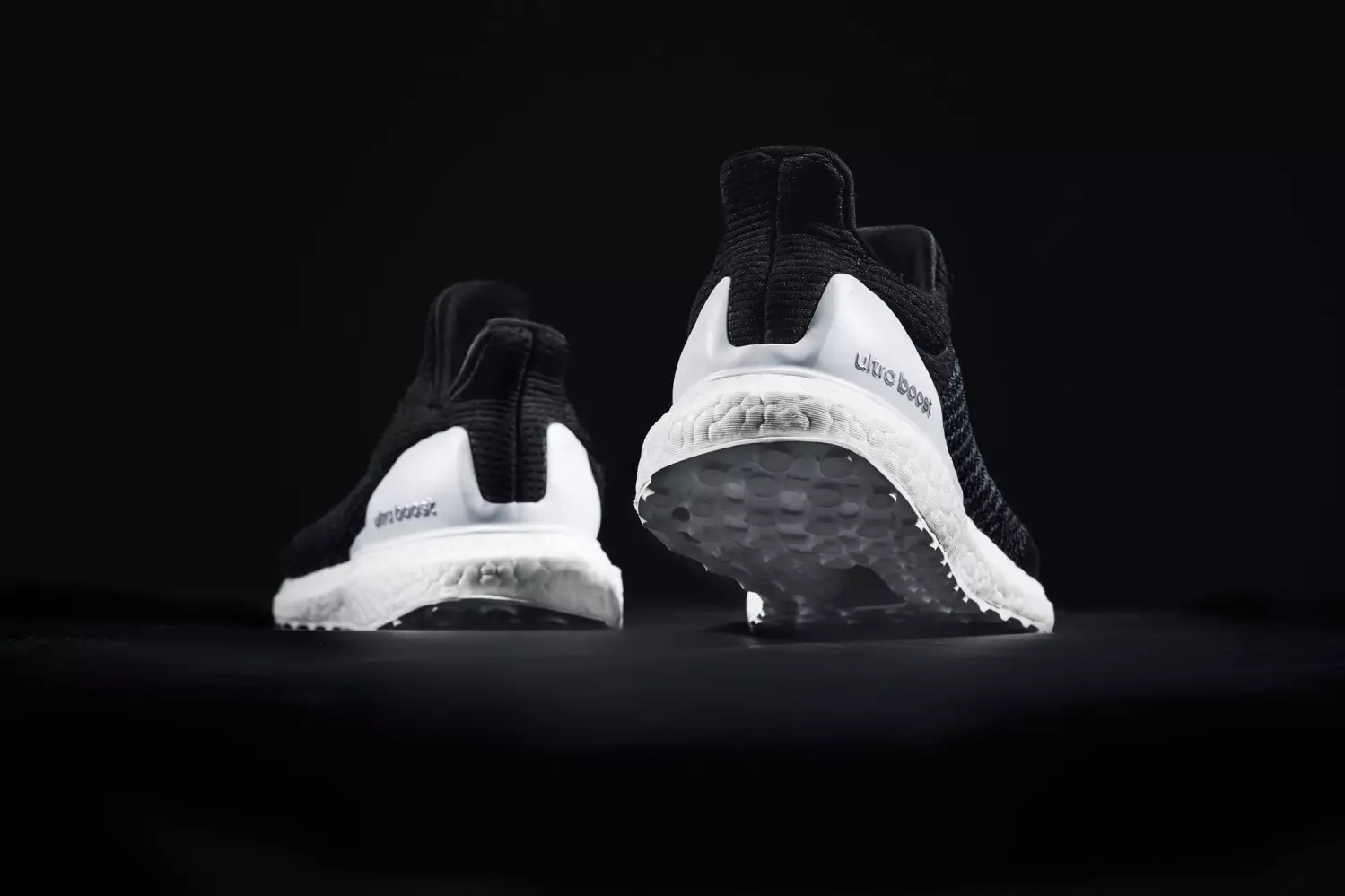 Hypebeast x adidas Ultra Boost Tanpa Kandang