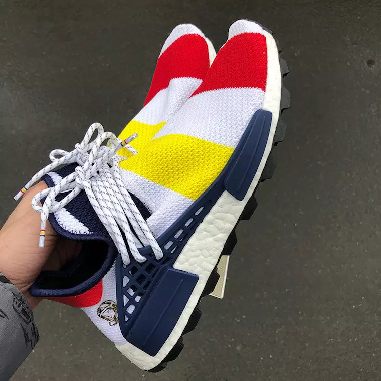 BBC adidas NMD Hu -polkunäyte