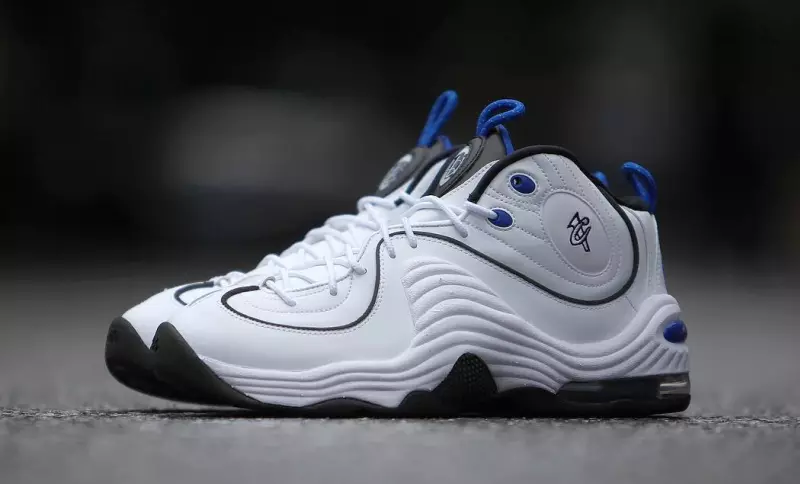 Nike Air Penny 2 balts zils