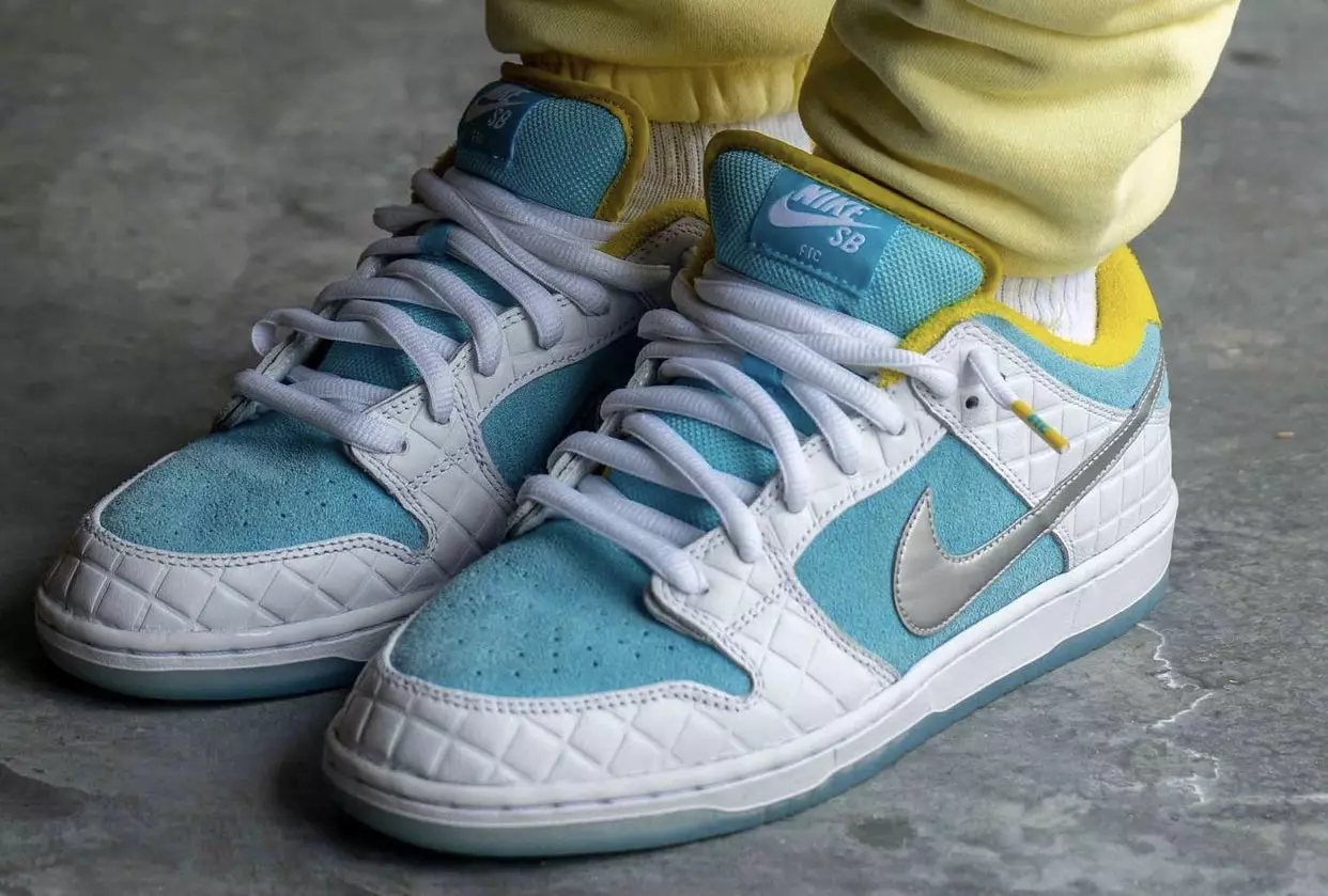 FTC Nike SB Dunk Low DH7687-400 2021 худалдаанд гарах огноо хөл дээр