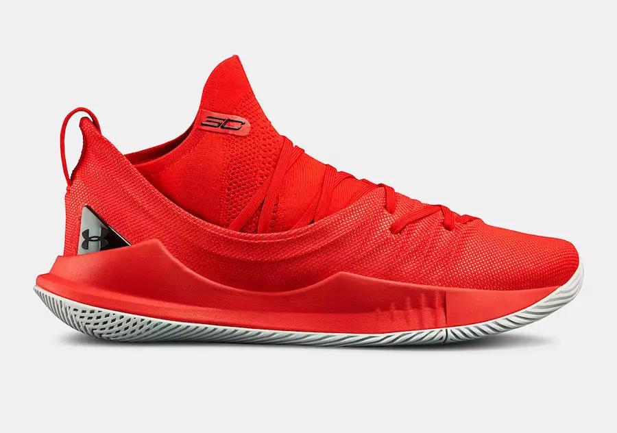 UA Curry 5 lançado agora disponível