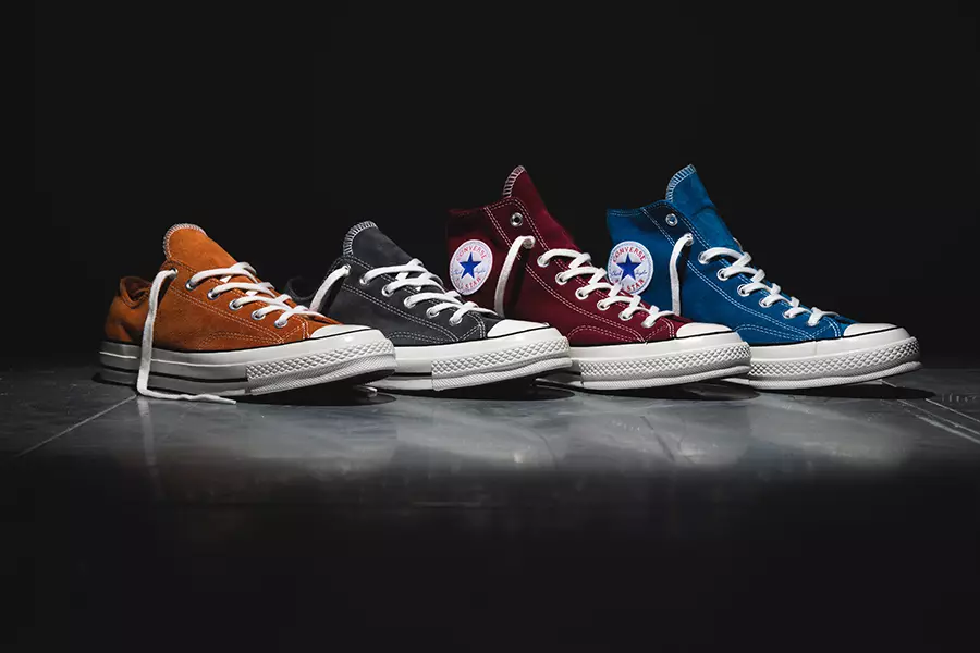 קולקציית זמש משנות ה-70 של Converse Chuck Taylor