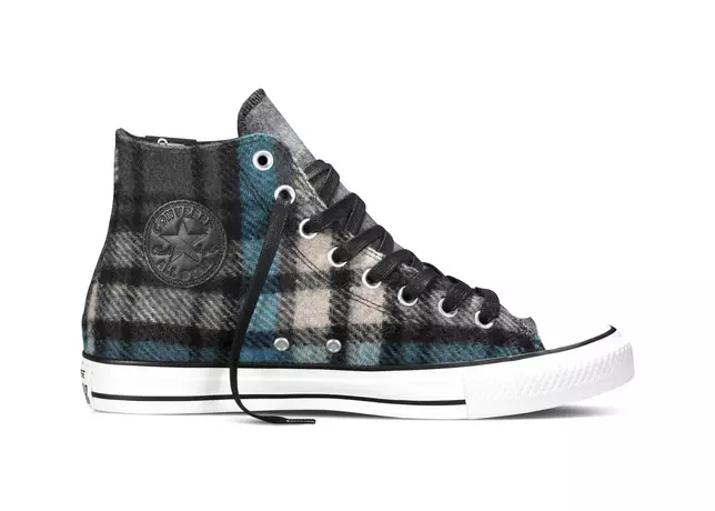 Bộ sưu tập Converse Chuck Taylor Woolrich