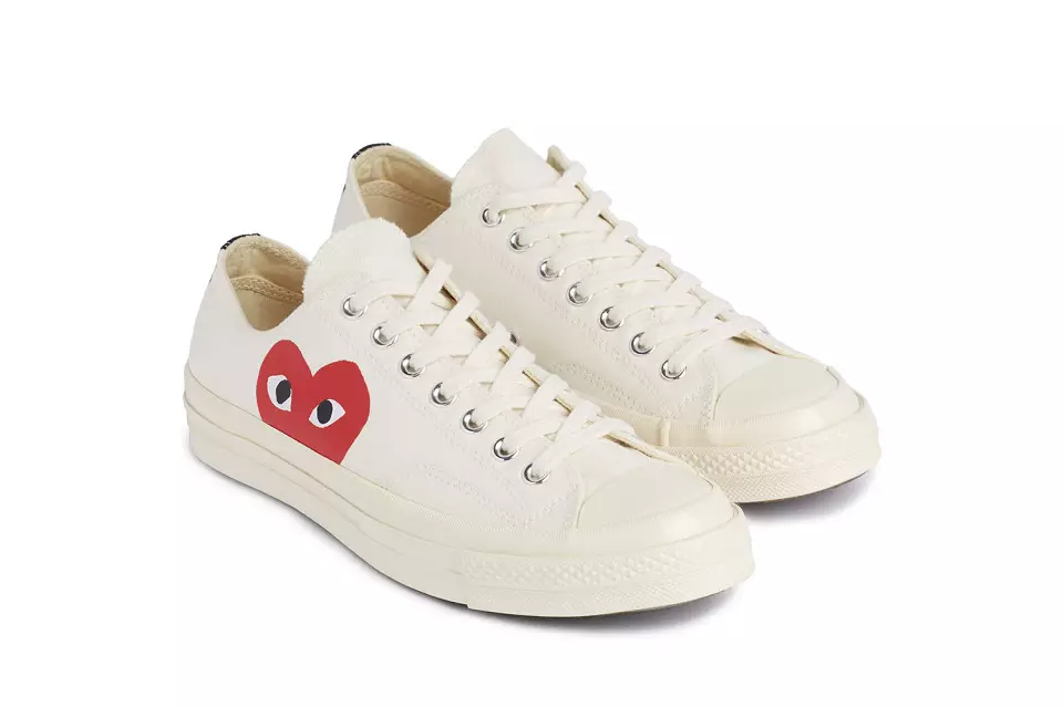 COMME des GARCON PLAY Mazungumzo na Chuck Taylor