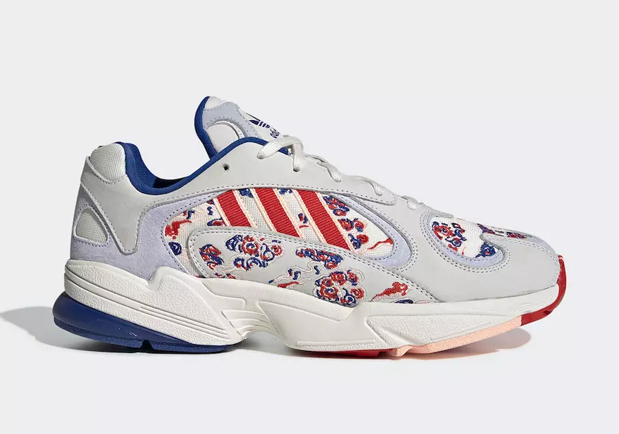 adidas Yung-1 prekriven kineskim srećnim oblacima