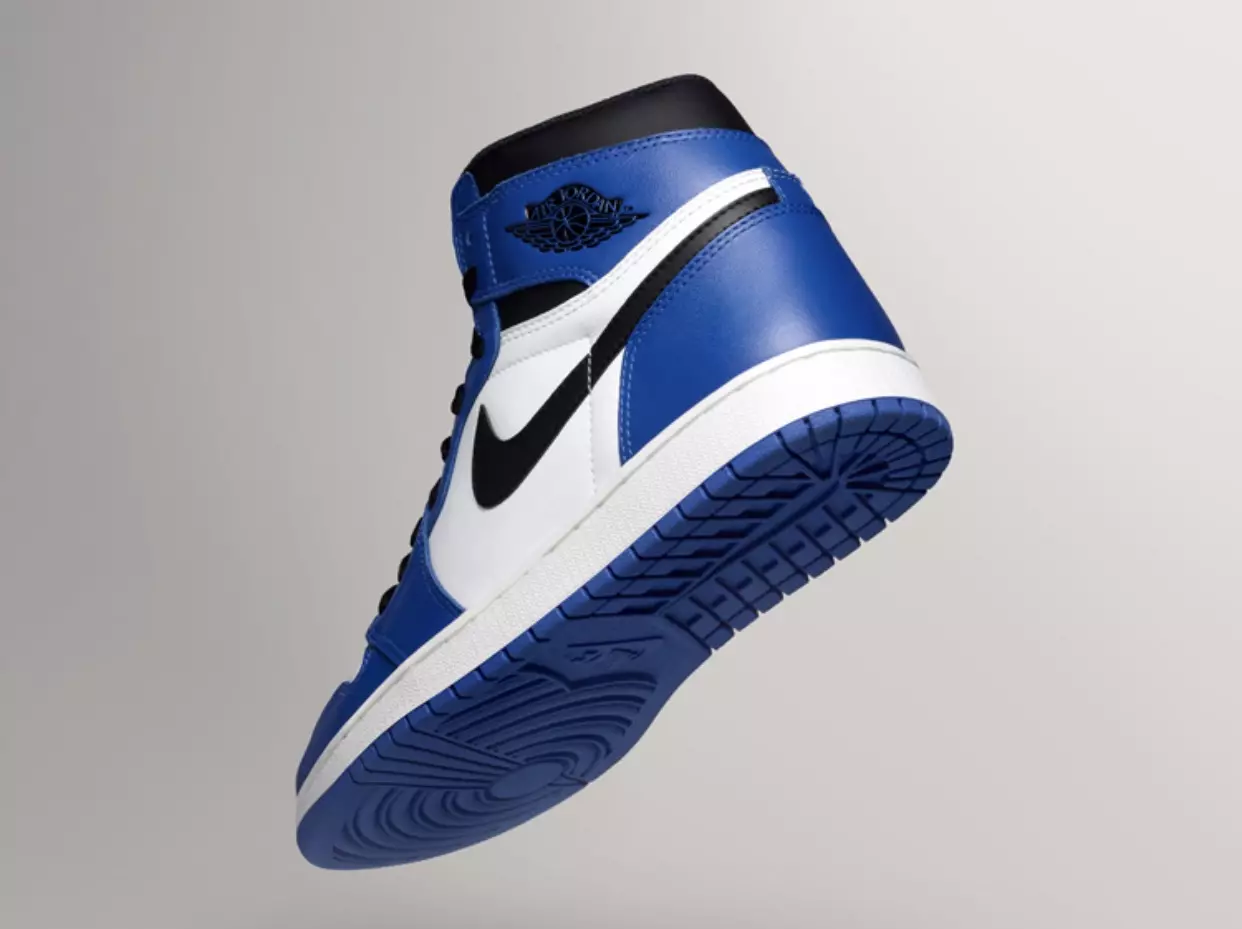 Air Jordan 1 Royal