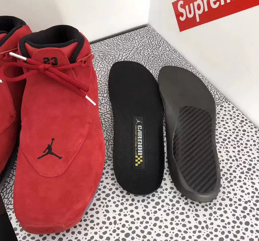 Air Jordan 18 Toro AA2494-601