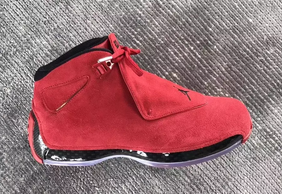 Air Jordan 18 Toro Raging Bull Red Suede AA2494-601 középső oldal