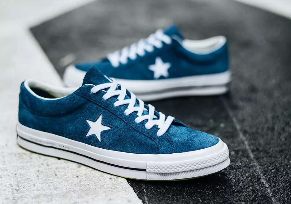 fragment x Converse One Star 74