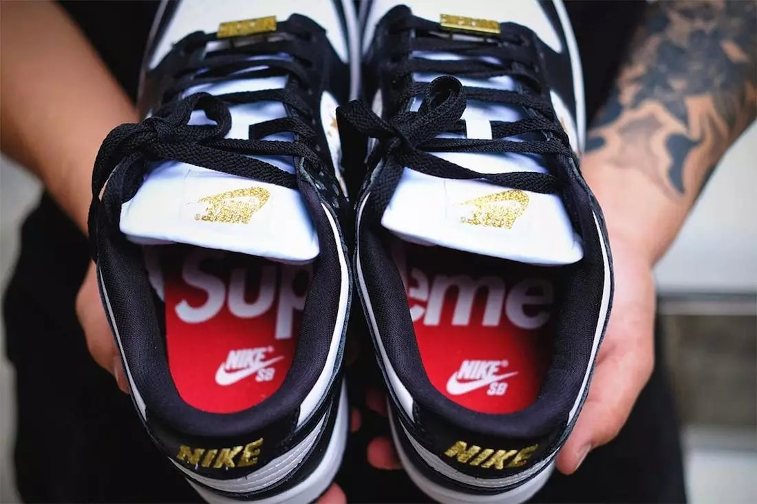 Supreme Nike SB Dunk Low Black Stars DH3228-102 Дата випуску